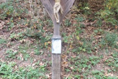 Renovation Haldenhofkreuz an der Landstraße zum Kandel