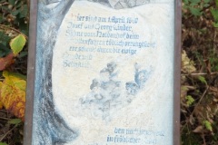 Renovation Haldenhofkreuz an der Landstraße zum Kandel