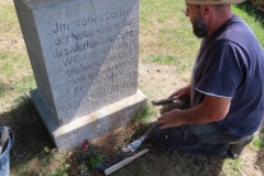 Renovation des Wegkreuzes "Auf der Brandeck"