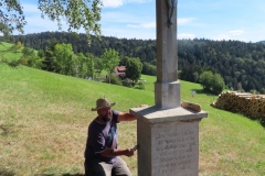Renovation des Wegkreuzes "Auf der Brandeck"